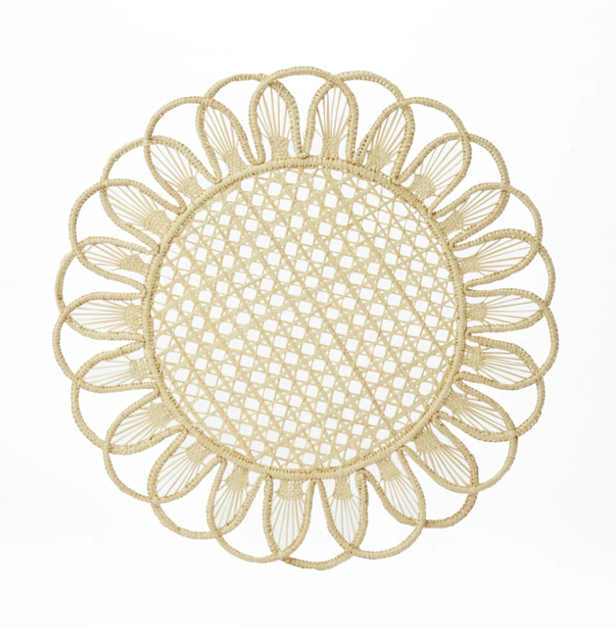 Straw raffia tableware